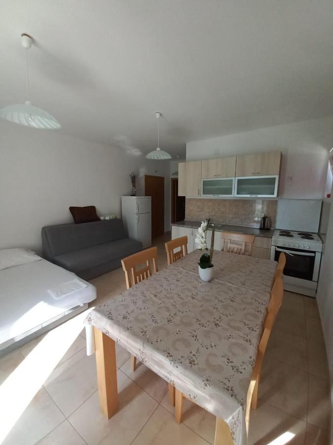Apartmani Jopi Неум Екстериор снимка