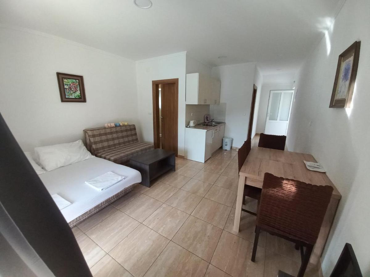 Apartmani Jopi Неум Екстериор снимка