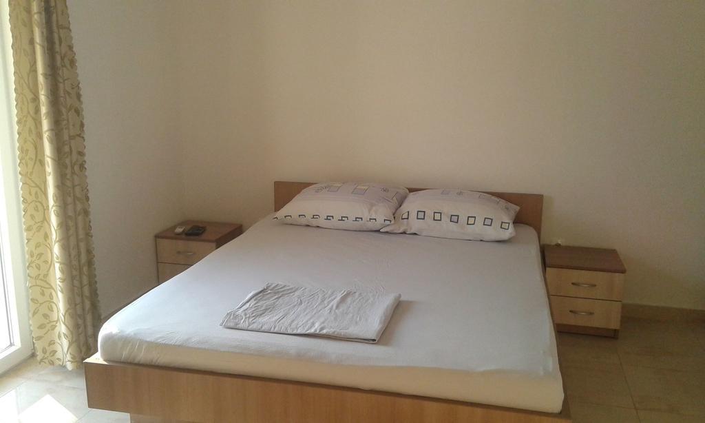 Apartmani Jopi Неум Екстериор снимка